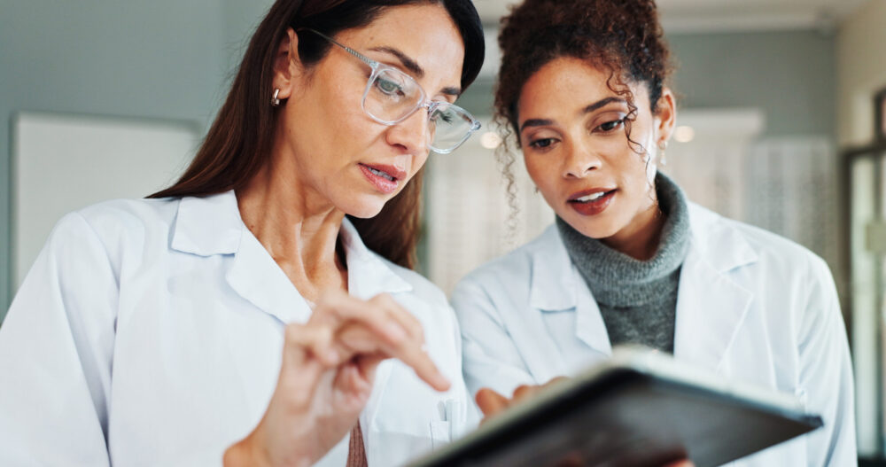 In the world of optometry, delayed reimbursements, coding errors and eligibility mishaps between medical and vision insurance can add up quickly. Learn KPIs, signs your practice should outsource billing, and tools your in-house team can utilize to gain a competitive edge and improve your revenue cycle.